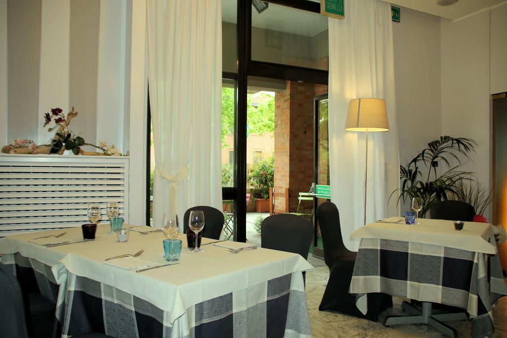 Hotel Salera 아스티 외부 사진